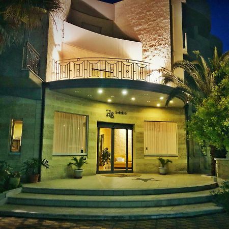 Hotel Mille Pini Marina di Ginosa Extérieur photo