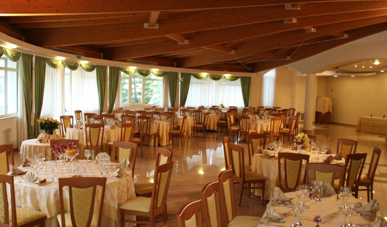 Hotel Mille Pini Marina di Ginosa Extérieur photo